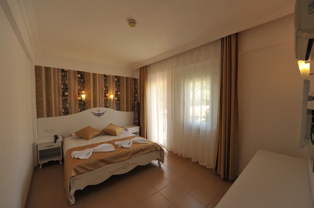 Taner Otel Ölüdeniz Exterior foto